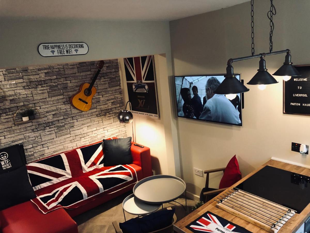 3 Double Bed Brittania Styled Central Home Near Lfc Sleeps 6 With Free Business Super Fast Fibre Broadband Liverpool Exteriör bild