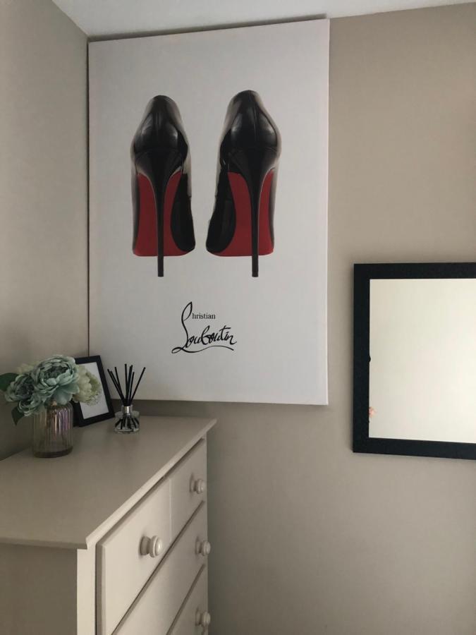 3 Double Bed Brittania Styled Central Home Near Lfc Sleeps 6 With Free Business Super Fast Fibre Broadband Liverpool Exteriör bild