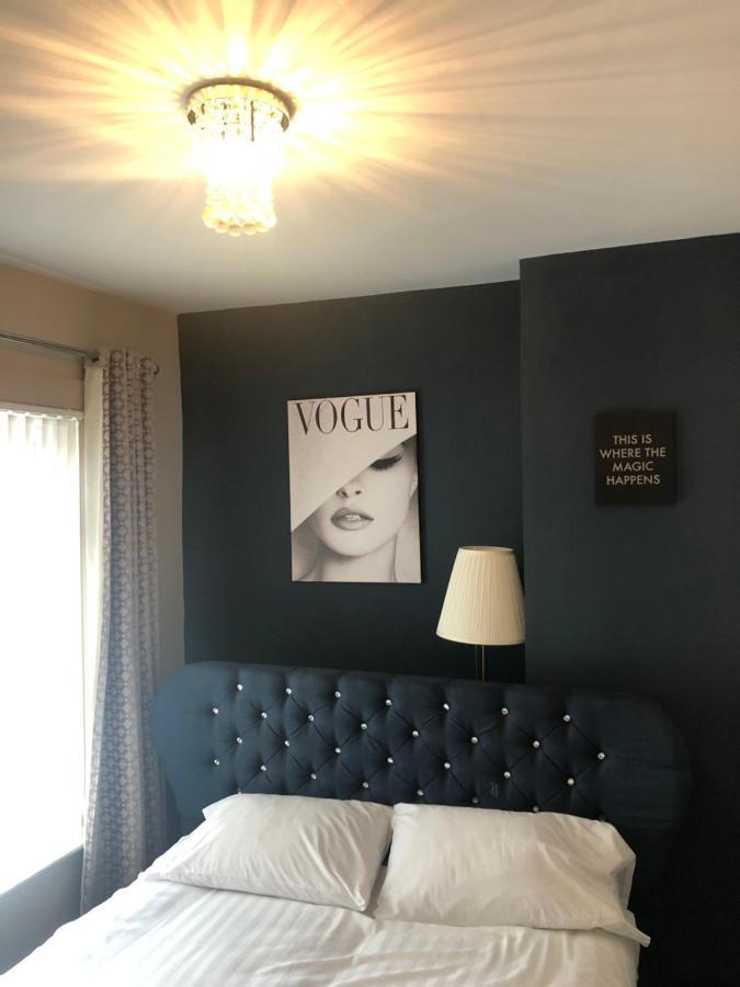 3 Double Bed Brittania Styled Central Home Near Lfc Sleeps 6 With Free Business Super Fast Fibre Broadband Liverpool Exteriör bild